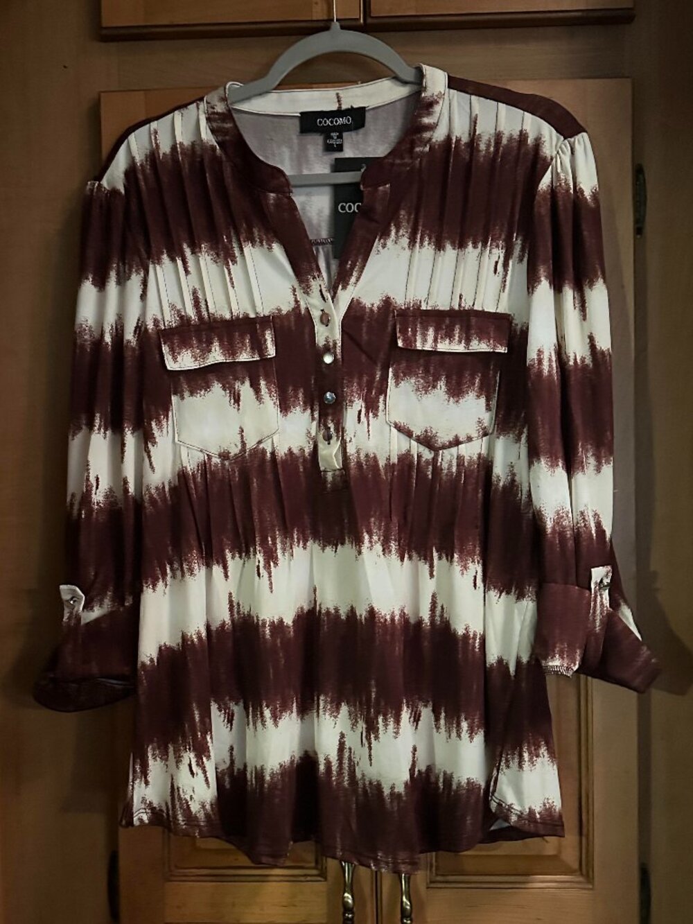 NWT Cocomo Brown/White Abstract Top-L